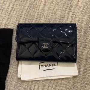 Chanel wallet